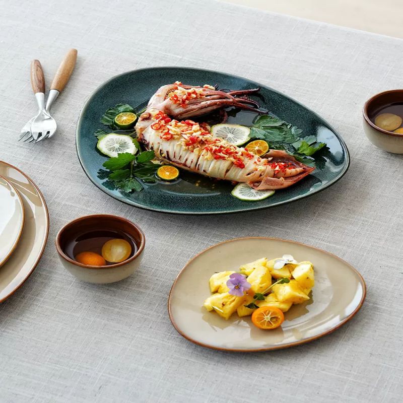 Vintage Gradient Ceramic Oval Plates – Colorful Irregular Dinnerware Set for Home & Restaurant