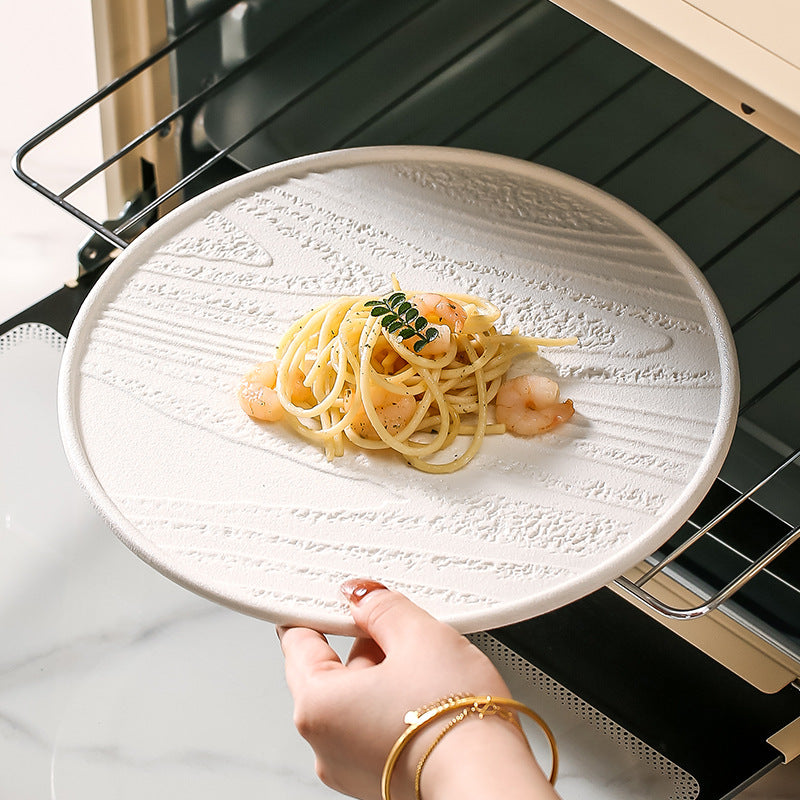 Round textured wavy ceramic dinner plate, black and white round wavy edge cutlery set for pizza/pasta/steak