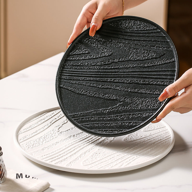 Round textured wavy ceramic dinner plate, black and white round wavy edge cutlery set for pizza/pasta/steak
