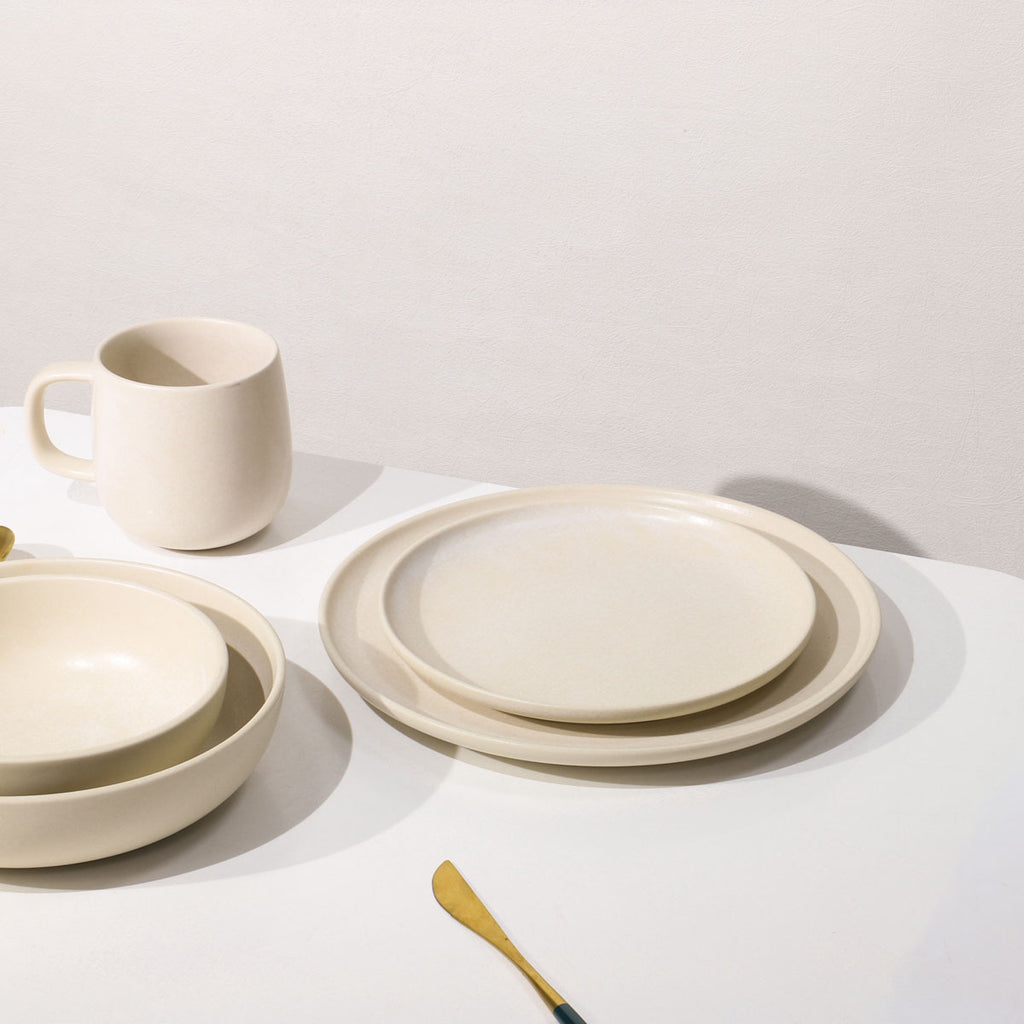 Nordic Cream Matte Ceramic Dinnerware Set – Minimalist Round Plates, Bowls & Mugs for Home