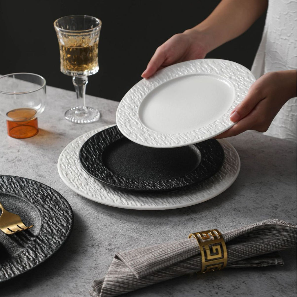 Textured Stone Ceramic Dinner Plates – Black & White Round Wavy Rim Dinnerware for Restaurant & Home